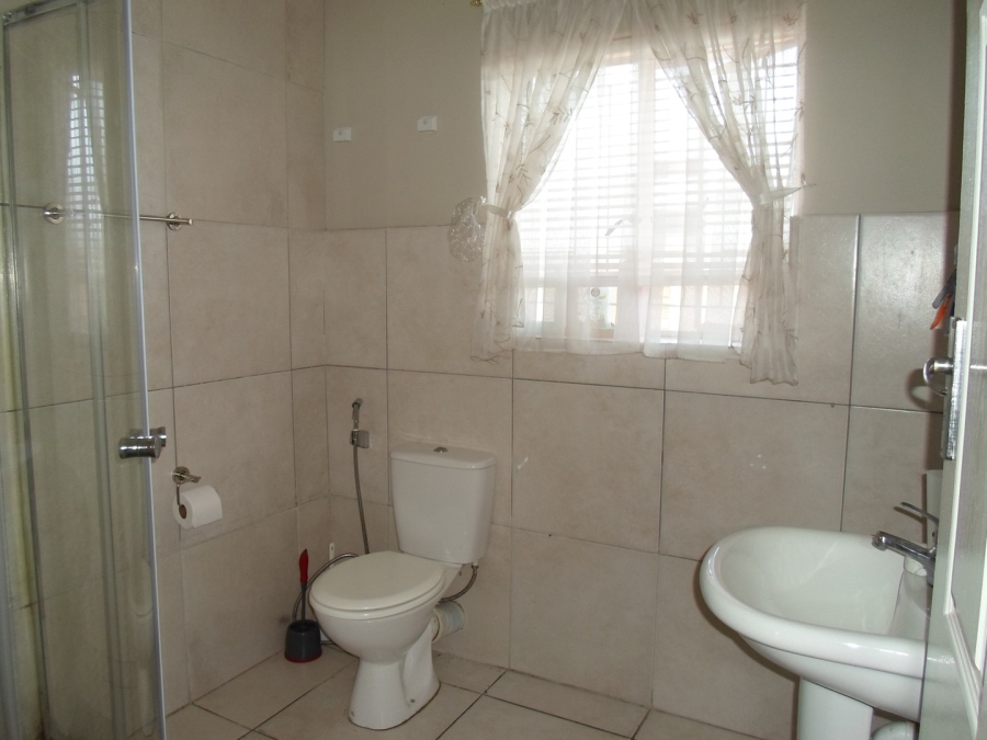 2 Bedroom Property for Sale in Wynberg Western Cape